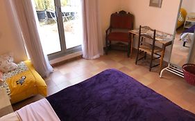 Beautiful Room In Aix Center